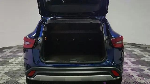 2024 Chevrolet Trax FWD LT