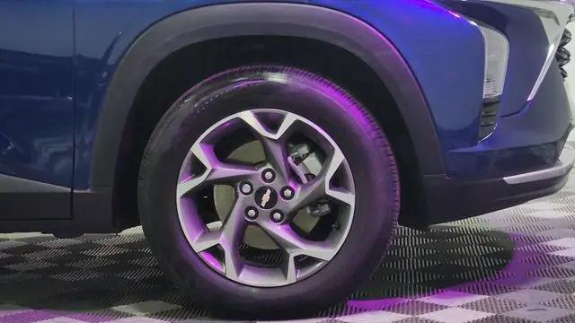 2024 Chevrolet Trax FWD LT