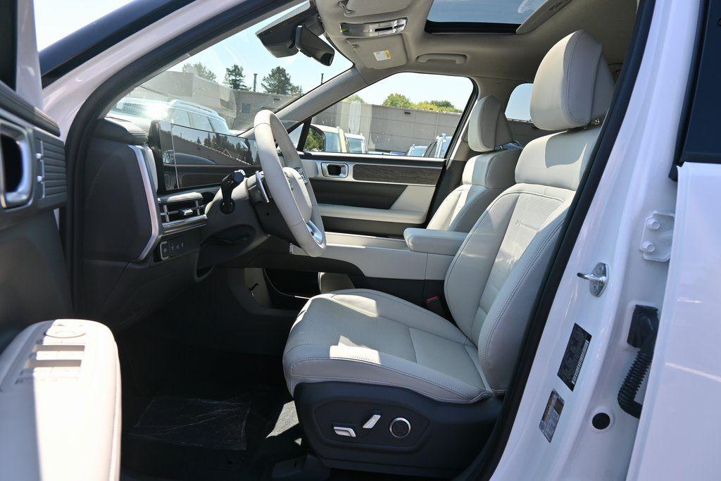2026 Hyundai Santa Fe Limited - Photo 13