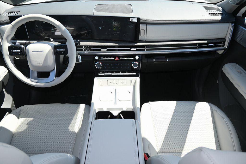 2026 Hyundai Santa Fe Limited - Photo 17