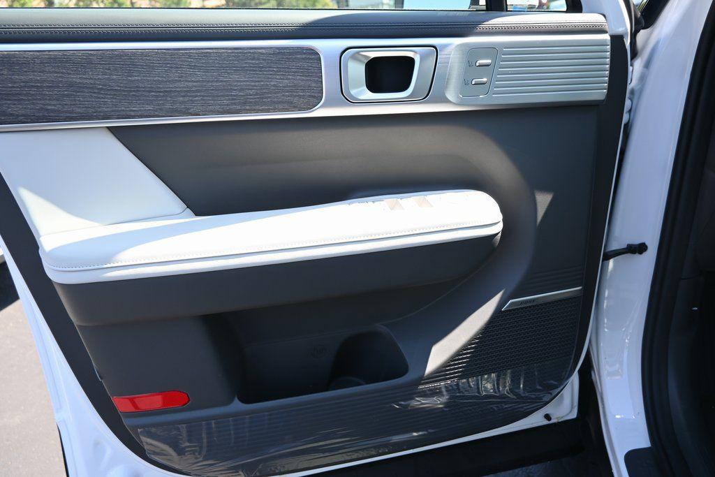 2026 Hyundai Santa Fe Limited - Photo 22