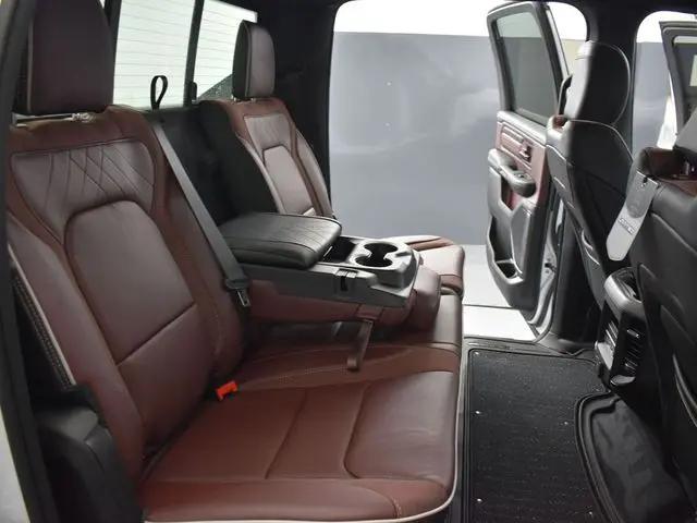 2026 Ram 1500 Limited Crew Cab 4x4 57 Box