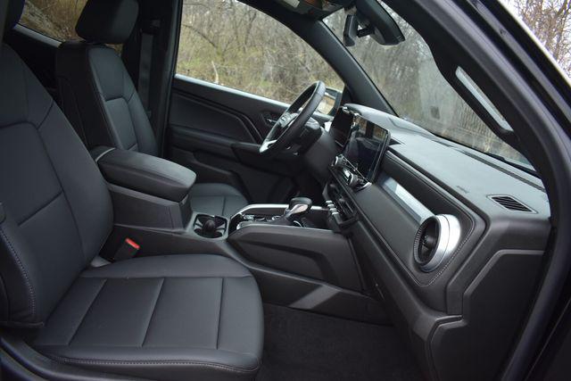 2026 Chevrolet Colorado LT, 4WD
