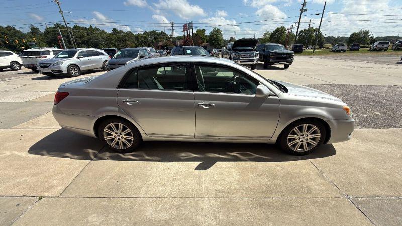 2008 Toyota Avalon XL