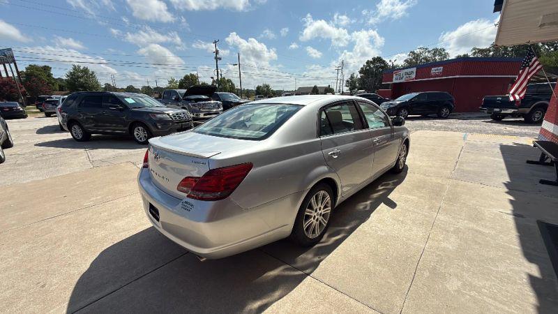 2008 Toyota Avalon XL