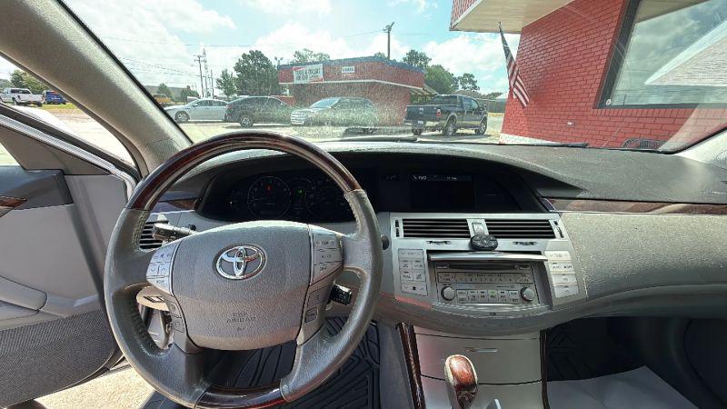 2008 Toyota Avalon XL