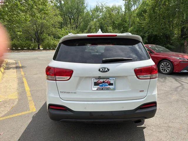 2018 Kia Sorento 2.4L LX