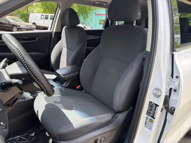 2018 Kia Sorento 2.4L LX