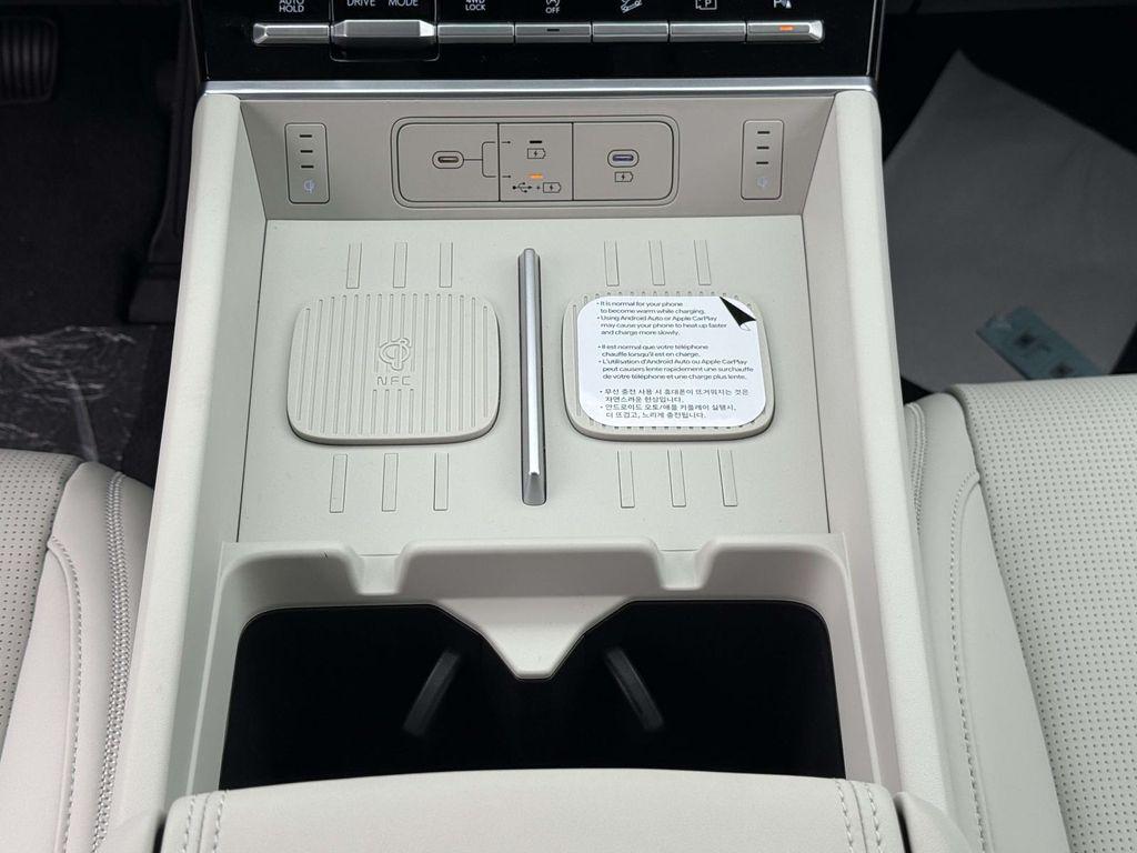 2026 Hyundai Santa Fe Calligraphy - Photo 22