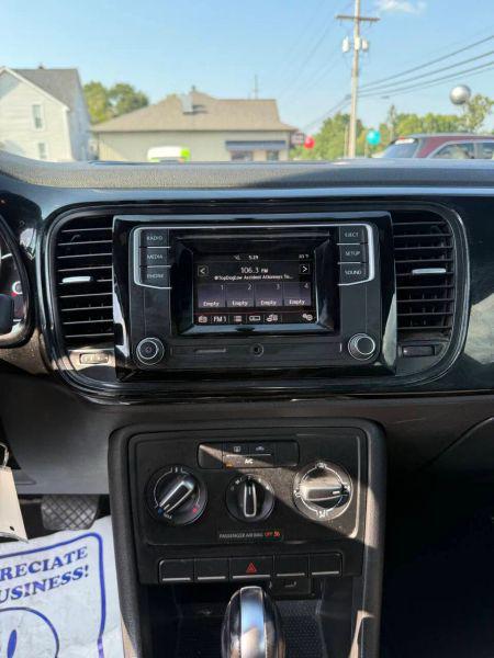 2018 Volkswagen Beetle 2.0T S