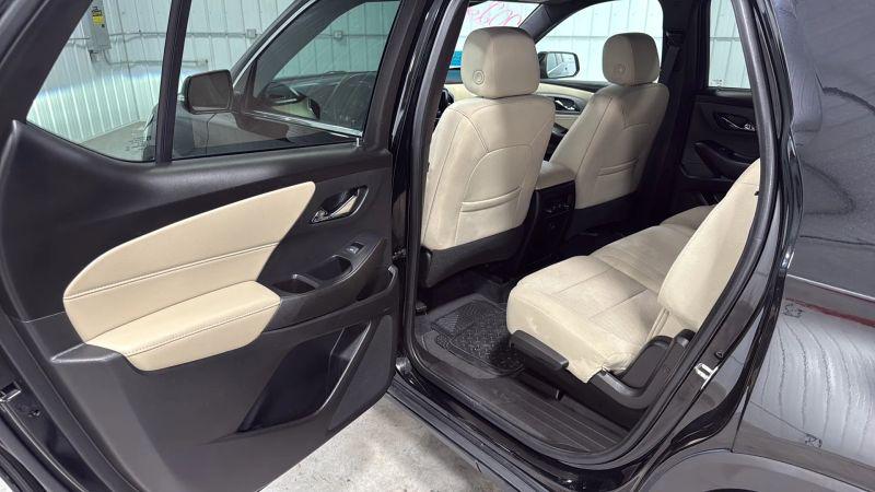 2022 Chevrolet Traverse FWD 1FL