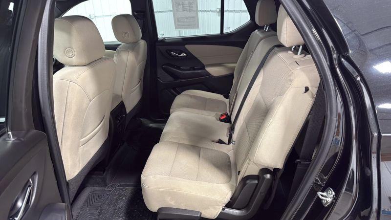 2022 Chevrolet Traverse FWD 1FL