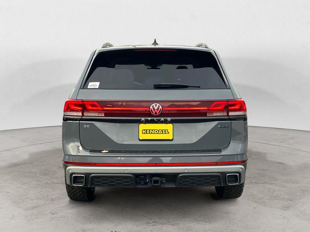 2025 Volkswagen Atlas 2.0T Peak Edition