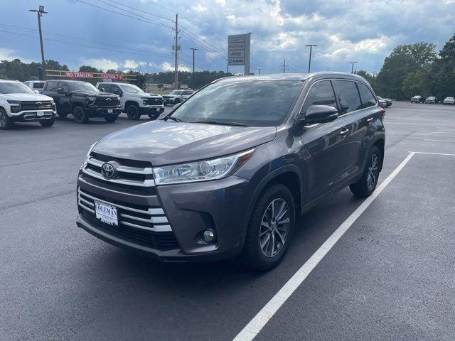 2019 Toyota Highlander SE 2019 Toyota Highlander SE