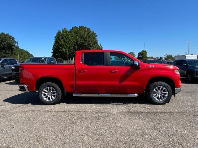 2025 Chevrolet Silverado 1500 4WD Crew Cab Standard Bed LT