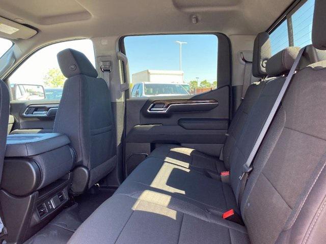 2025 Chevrolet Silverado 1500 4WD Crew Cab Standard Bed LT