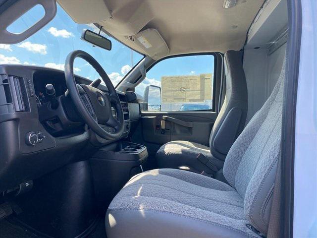 2025 Chevrolet Express Cutaway Work Van