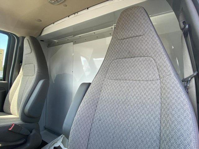 2025 Chevrolet Express Cutaway Work Van