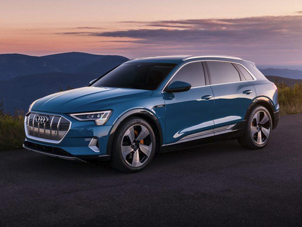 /2022 Audi E-TRON