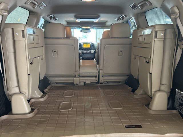 2010 Toyota Land Cruiser V8
