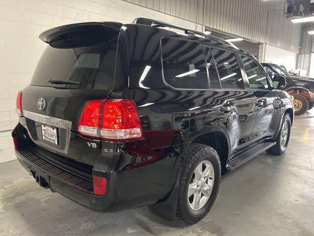 2010 Toyota Land Cruiser V8