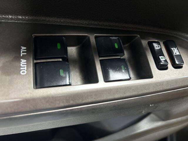 2010 Toyota Land Cruiser V8