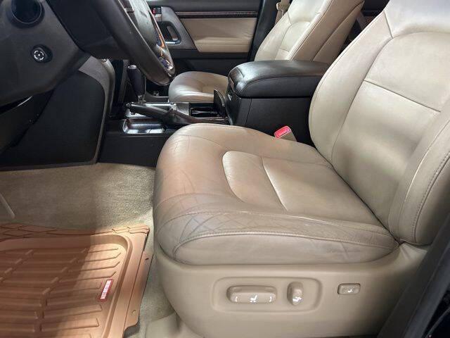 2010 Toyota Land Cruiser V8