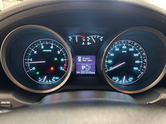 2010 Toyota Land Cruiser V8