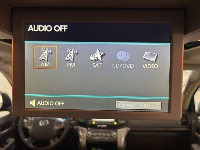 2010 Toyota Land Cruiser V8