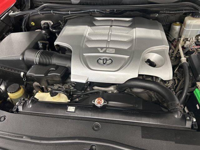 2010 Toyota Land Cruiser V8
