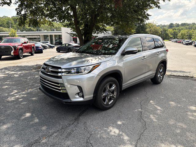 2018 Toyota Highlander Limited Platinum for sale in Pleasant Gap, PA
