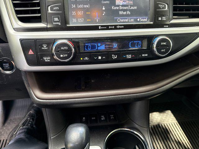 2018 Toyota Highlander Limited Platinum