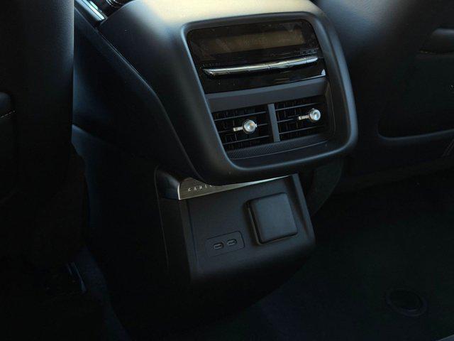 2026 Cadillac iQ V-Series w/1SV