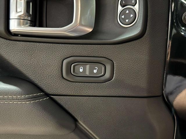 2023 Jeep Wrangler 4-Door Sahara