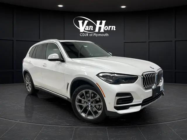 2022 BMW X5 xDrive40i for sale in Plymouth, WI