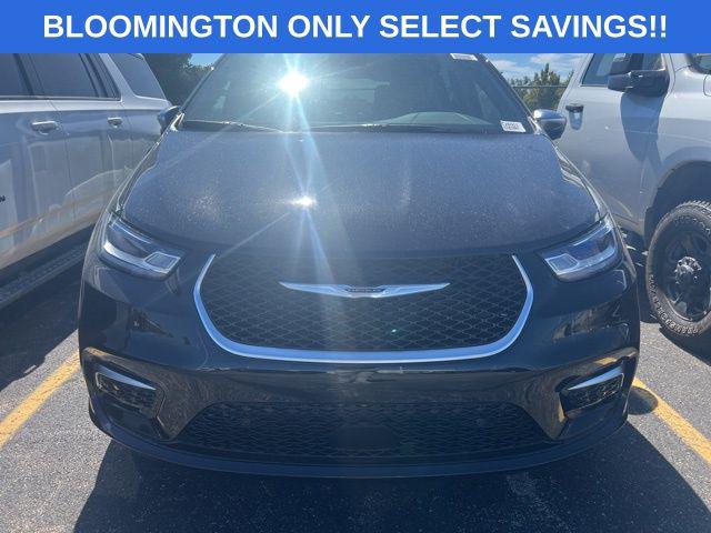 2026 Chrysler Pacifica PACIFICA PINNACLE