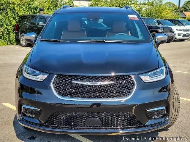 2026 Chrysler Pacifica Pinnacle AWD