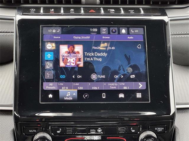 2025 Jeep Grand Cherokee GRAND CHEROKEE L LAREDO 4X4 2025 Jeep Grand Cherokee GRAND CHEROKEE L LAREDO 4X4