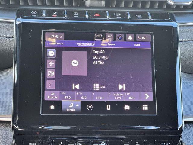 2025 Jeep Grand Cherokee GRAND CHEROKEE L LAREDO 4X4 2025 Jeep Grand Cherokee GRAND CHEROKEE L LAREDO 4X4