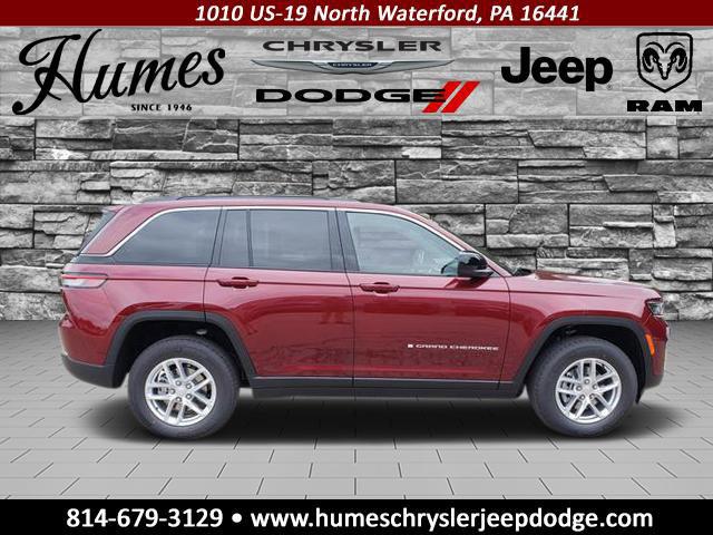 2025 Jeep Grand Cherokee GRAND CHEROKEE LAREDO X 4X4