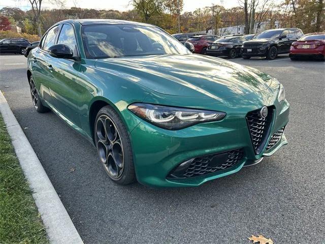 2025 Alfa Romeo Giulia GIULIA INTENSA AWD 2025 Alfa Romeo Giulia GIULIA INTENSA AWD