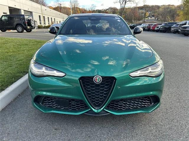 2025 Alfa Romeo Giulia GIULIA INTENSA AWD 2025 Alfa Romeo Giulia GIULIA INTENSA AWD