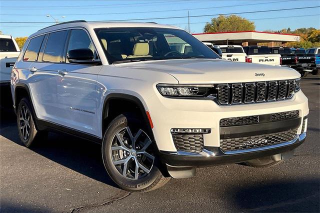 2025 Jeep Grand Cherokee GRAND CHEROKEE L LIMITED 4X4 2025 Jeep Grand Cherokee GRAND CHEROKEE L LIMITED 4X4