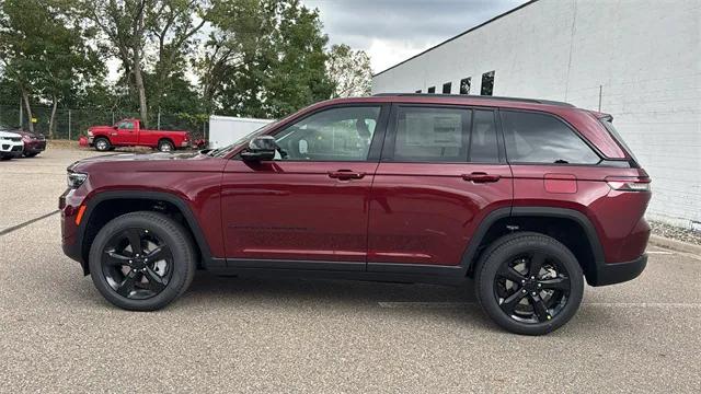 2025 Jeep Grand Cherokee GRAND CHEROKEE LIMITED 4X4 2025 Jeep Grand Cherokee GRAND CHEROKEE LIMITED 4X4