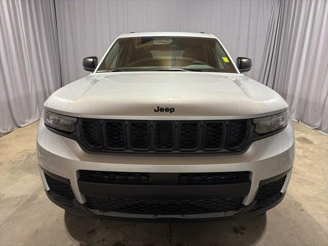 2025 Jeep Grand Cherokee GRAND CHEROKEE L ALTITUDE 4X4 2025 Jeep Grand Cherokee GRAND CHEROKEE L ALTITUDE 4X4