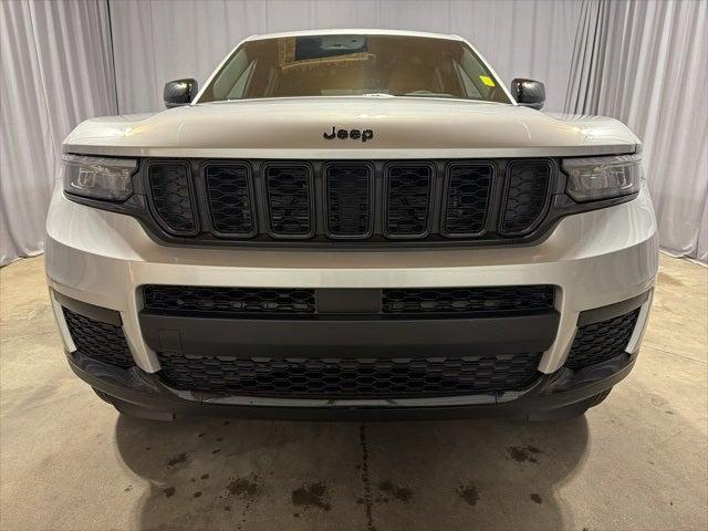 2025 Jeep Grand Cherokee GRAND CHEROKEE L ALTITUDE 4X4 2025 Jeep Grand Cherokee GRAND CHEROKEE L ALTITUDE 4X4