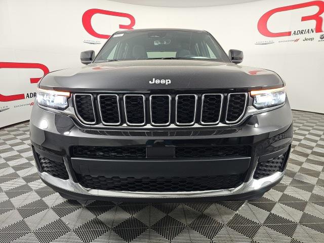 2025 Jeep Grand Cherokee GRAND CHEROKEE L LAREDO 4X4