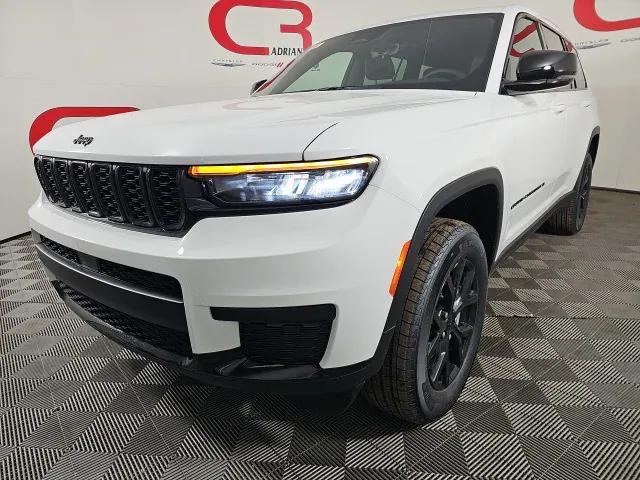 2025 Jeep Grand Cherokee GRAND CHEROKEE L ALTITUDE 4X4