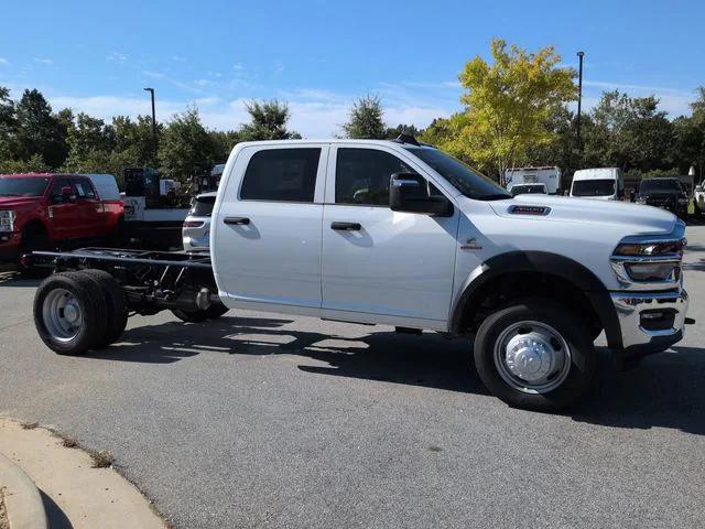2026 RAM Ram 4500 Chassis Cab RAM 4500 TRADESMAN CHASSIS CREW CAB 4X4 60 CA