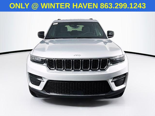 2025 Jeep Grand Cherokee GRAND CHEROKEE LAREDO X 4X4 2025 Jeep Grand Cherokee GRAND CHEROKEE LAREDO X 4X4